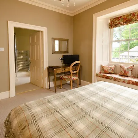 Eltermere 4*