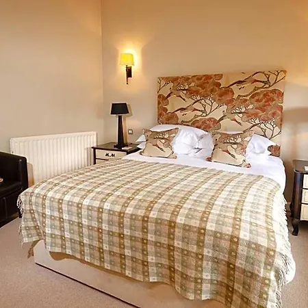 Eltermere 4*