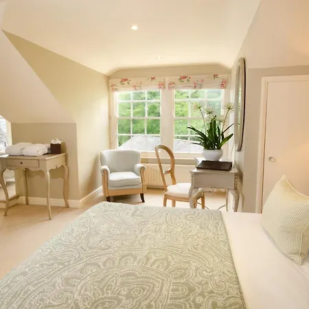 여관 Eltermere 엘터워터