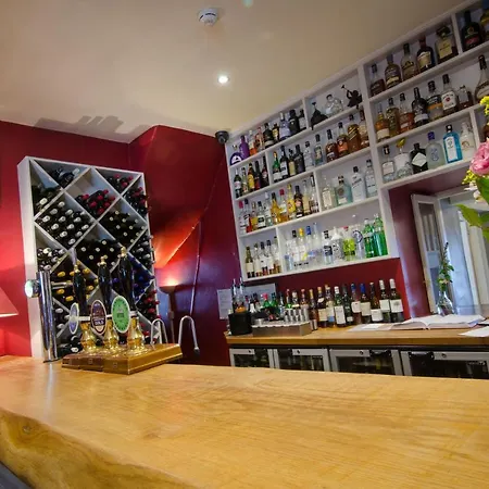 여관 Eltermere 엘터워터